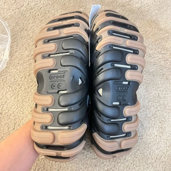 CROCS Black and Tan Sole Clogs - Picture 4 of 5